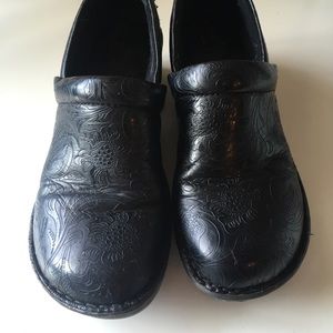 Black BOC Clogs Size 8